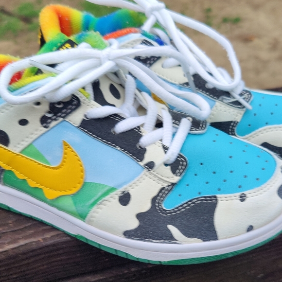 Nike Ben And Jerry's Sneakers - Picture 2 of 8